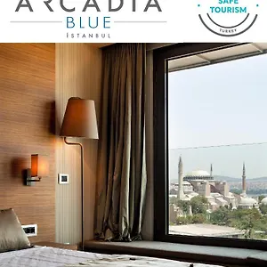 מלון Arcadia Blue
